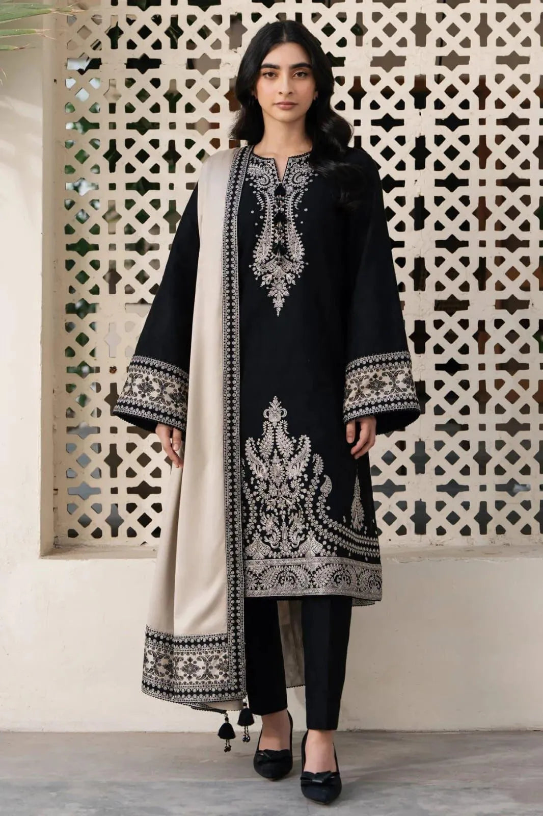 Black Embroidered Kurta Set with Beige Shawl for Women