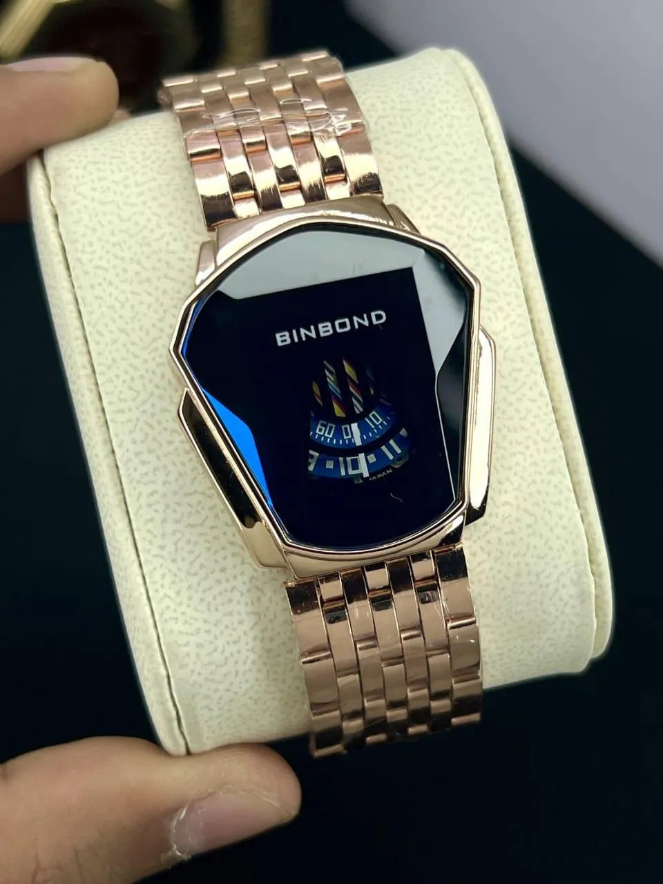 Chic Women's Square Dial Watch with Chain Strap